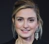 Une mauvaise habitude qu'elle compte bien supprimer de sa vie

Julie Gayet assiste au Prix André Bazin Cahiers Du Cinéma à La Coupole à Paris, France, le 12 décembre 2024. Photo par Aurore Marechal/ABACAPRESS.COM