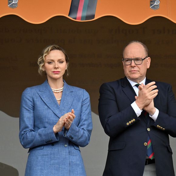 Georg Fespetics, la princesse Charlene de Monaco, le prince Albert II de Monaco et Melanie-Antoinette de Massy, la présidente du Rolex Monte-Carlo Masters, durant la finale de la 118e édition du Rolex Monte-Carlo Masters, au Monte-Carlo Country Club à Roquebrune Cap Martin, le 13 avril 2025.
L'espagnol Carlos Alcaraz a battu l'italien Lorenzo Musetti 3-6 / 6-1 / 6-0. © Bruno Bebert / Bestimage