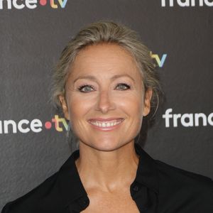 Mais Anne-Sophie Lapix a su gérer la situation en bonne professionnelle.

Anne-Sophie Lapix au photocall de la conférence de presse de rentrée de France Télévisions à Paris, France, le 4 septembre 2024. © Coadic Guirec/Bestimage