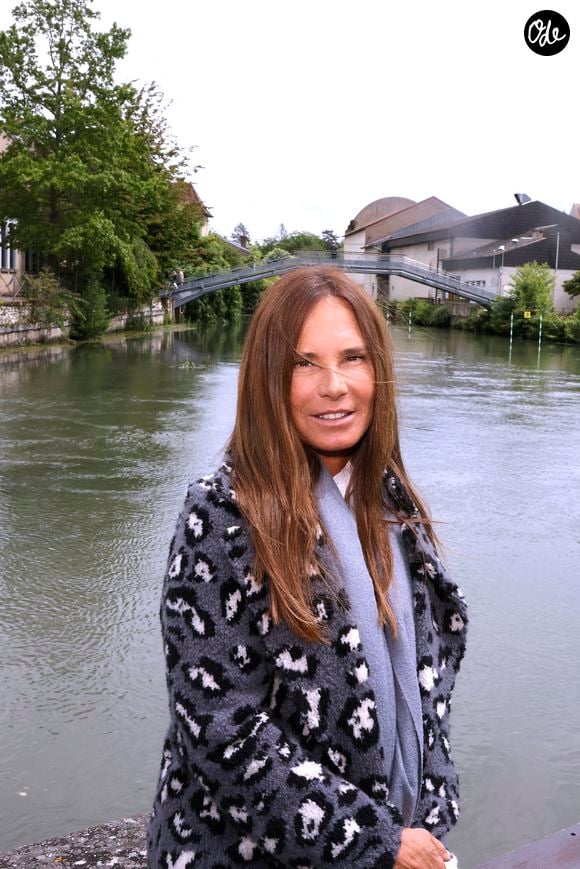 Nathalie Marquay-Pernaut lors de la 36ème édition du salon du livre de Cosne sur Loire le 1er juin 2024. © Cédric Perrin / Bestimage
