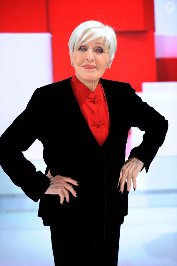 Nicole Croisille - Enregistrement de l'émission vivement dimanche au studio gabriel le 8 octobre 2018. Diffusion le 14 octobre 2018 sur france 2 . © Guillaume Gaffiot / Bestimage