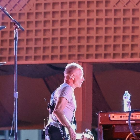 Miami Beach, Floride - EXCLUSIF - Sting se produit lors du Global Champions Arabians Tour of the Americas à Miami Beach. Backgrid USA / Bestimage

Photo : Sting