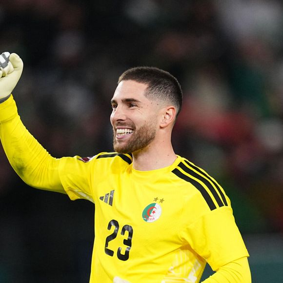 Pour cause, la Coupe du Monde 2026 en Amérique du Nord (États-Unis, Mexique, Canada) approche à grands pas. Luca Zidane était sélectionné pour défendre les couleurs de l'Algérie mais ce retournement de situation pourrait l'amener à déclarer forfait.

January 06 2026 : Luca Zidane de l'Algérie célèbre lors d'un match de la Coupe d'Afrique des Nations 2025, Algérie vs RD Congo, au stade de Rabat, Rabat, Maroc. Imago/PsnewZ/Bestimage
