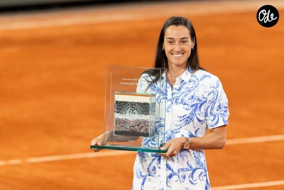 Caroline Garcia (enceinte) - Hommage à la jeune retraitée du tennis, C.Garcia dans les tribunes lors des Internationaux de France de Tennis de Roland Garros 2026, à Paris, France, le 4 juin 2026. © Jacovides-Moreau/Bestimage