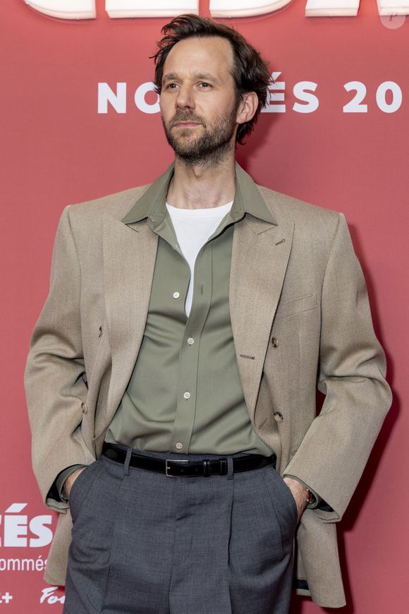 Benjamin Lavernhe - Photocall du dîner des nommés aux César 2026 au Fouquet's Paris le 9 février 2026.

© Olivier Borde / Bestimage