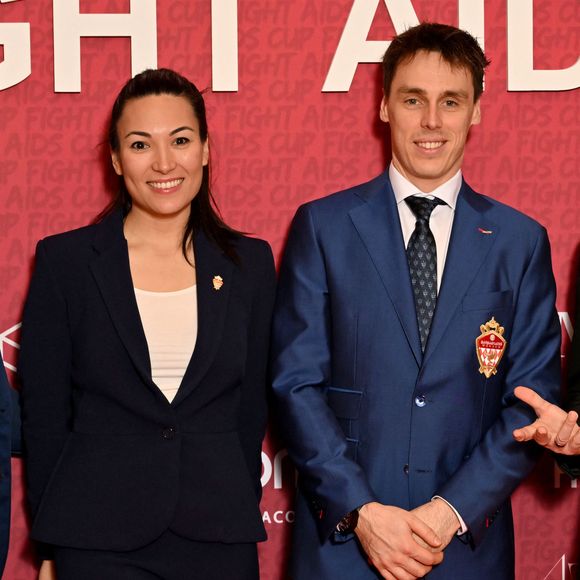 Semi-exclusif - Louis et Marie Ducruet durant la soirée de gala du "Fight Aids Cup 2026" à l'hôtel Fairmont Monte-Carlo à Monaco, le 24 janvier 2026 après la sixième édition de la Fight Aids Cup, un match de football caritatif au stade Louis II qui a opposé l'équipe du Cirque FC de la princesse Stéphanie et les Barbagiuans du prince Albert. Ce match de charité a pour but de soutenir Fight Aids Monaco, association qui lutte contre le virus du VIH, soutenue par l'AS Monaco, et dont la princesse Stéphanie en est la présidente. Dans l'équipe du prince, il y a notamment Charles Leclerc, Youri Djorkaeff, en capitaine Louis Ducruet et Ludovic Giuly en coach heureux car son équipe a remporté la rencontre aux pénalties et malgré la présence de Christian Karembeu ou d'Andriy Chevtchenko venus en renfort dans l'équipe du cirque. C'est la princesse Stéphanie qui a donné le coup d'envoi au côté de Paul Pogba.© Bruno Bebert / Bestimage