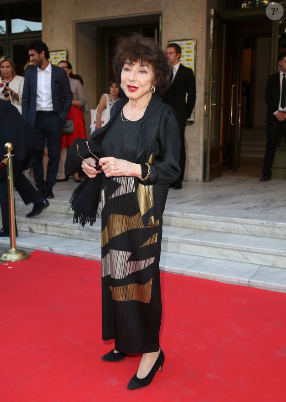 Judith Magre lors du 23ème Gala "Musique contre l'oubli" au profit d'Amesty International au thêatre des Champs-Elysées, à Paris, le 14 juin 2017.

© Denis Guignebourg/Bestimage