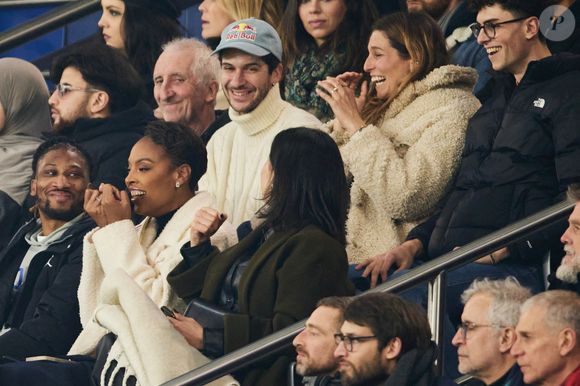 Just Riahd et sa femme, Angélique Angarni-Filopon (Miss France 2025), Laury Thilleman (Miss France 2011), Matthias Dandois dans les tribunes lors du match de Ligue Des Champions 2024-2025 (LDC) "PSG - Brest (7-0)" au Parc Des Princes, le 19 février 2025.
© Cyril Moreau/Bestimage