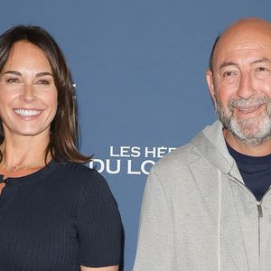 Kad Merad et sa femme Julia Vignali - Avant-première du film "Les héros du louvre" au cinema L'Arlequin à Paris le 1er septembre 2026. © Coadic Guirec/Bestimage
