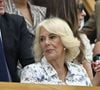 Elle qui a été privée de fête l'an dernier en raison de l'ouverture du parlement avec le roi Charles III
Camilla Parker Bowles, reine consort d'Angleterre, assiste au tournoi de tennis de Wimbledon à Londres, en marge de la visite du couple présidentiel français au Royaume Uni, le 9 juillet 2025. Dans la rangée située derrière la souveraine, H.Grant et sa femme A.Eberstein étaient présents.
© Chryslene Caillaud / PsnewZ / Bestimage
