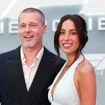 C’est leur moment ! Brad Pitt et sa jeune compagne Ines de Ramon se laissent aller sur le tapis rouge devant de grands champions