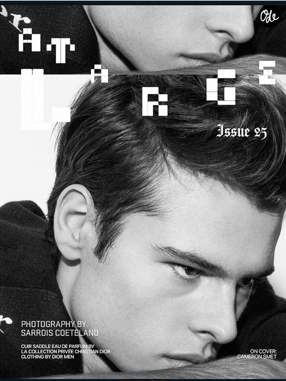 Cameron Smet est aujourd'hui représenté par une agence baptisée NEXT Management

Nouvelle aventure dans le mannequinat, pour le fils de David Hallyday, Cameron Smet avec la une du magazine "At Large. © At Large via Bestimage
