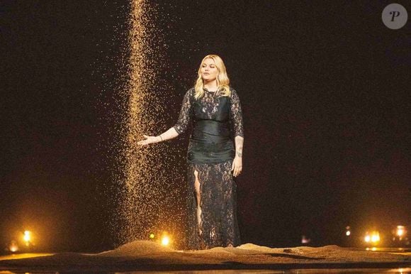 Si Louane n'a pas remporté le concours de l’Eurovision, durant lequel elle a représenté la France avec son titre "Maman"...

BASEL - Louane (Louane Emera) pour la France avec la chanson maman se produit lors de la finale du Concours Eurovision de la Chanson. Bâle, Suisse, le 17 mai 2025. Photo by Sander/ANP/ABACAPRESS.COM