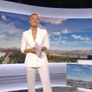 Dernier J.T de Anne-Sophie Lapix sur France 2 le 26 Avril 2025.
© Capture d'ecran France TV via Bestimage