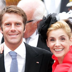 Le Prince Emanuele Filiberto de Venise et du Piémont et l'actrice française Clotilde Courau, Princesse de Venise et du Piémont, sortent après le mariage religieux du Prince Albert II et de la Princesse Charlene au Palais Princier de Monaco, 02 juillet 2011. Photo par Albert Nieboer/DPA/ABACAPRESS.COM