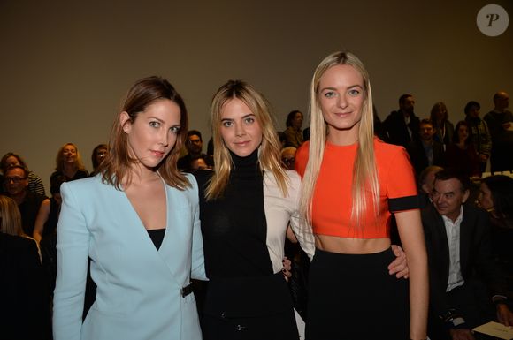 Elles sont belles, minces, françaises et surtout héritières d'une marque que l'on ne présente plus.

Prisca Courtin Clarins, sa soeur Jenna Courtin Clarins et leur cousine Virginie Courtin Clarins - People au défilé de mode "Mugler", collection prêt-à-porter automne-hiver 2015/2016, à Paris. Le 7 mars 2015