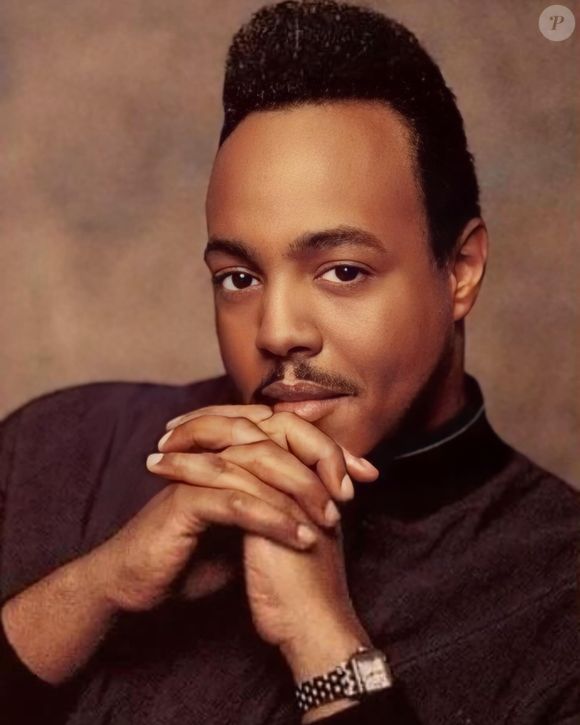 Le chanteur américain de rhythm and blues est décédé la veille à l'âge de 75 ans.

Peabo Bryson, Instagram
