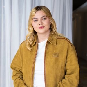 Louane à Amsterdam pour l'Eurovision. Backgrid USA / Bestimage