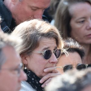 Isabelle Gélinas - Sorties des obsèques de Bruno Salomone en l'église Sainte-Anne de Polangis de Joinville-le-Pont (Val-de-Marne) le 23 mars 2026. © Cyril Moreau - Dominique Jacovides / Bestimage