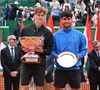 La finale a opposé Carlos Alcaraz à Jannik Sinner, ce dernier remportant le tournoi en deux sets.

Jannik Sinner, Carlos Alcaraz - Jannik Sinner remporte la finale du Rolex Monte-Carlo Masters au Monte-Carlo Country Club de Monaco le 12 avril 2026

© Bruno Bebert / Bestimage
