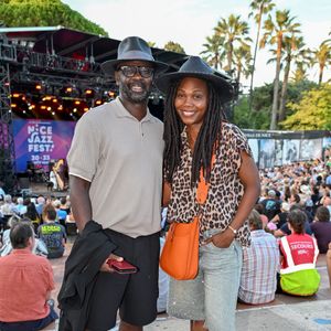 Exclusif - Lilian Thuram et sa femme Kareen Guiock-Thuram assistent au Nice Jazz Fest, le 22 août 2024. 
© Bruno Bebert / Bestimage