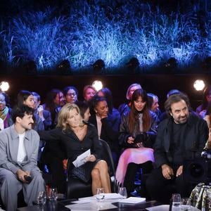 Exclusif - Lubiana, Mehdi Kerkouche, Claire Chazal, André Manoukian, Angélique Kidjo, Keblack lors de l'enregistrement de l'émission "Le Grand Echiquier, Spéciale Afrique", présentée par C.Chazal et A.Manoukian et diffusée le 28 août 2025 sur France 2, à Paris, France, le 14 septembre 2024. © Jack Tribeca/Bestimage