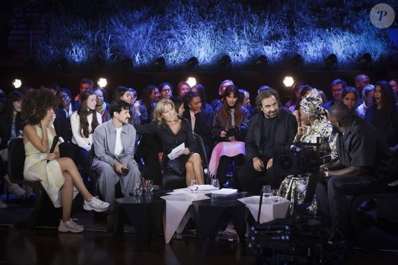 Exclusif - Lubiana, Mehdi Kerkouche, Claire Chazal, André Manoukian, Angélique Kidjo, Keblack lors de l'enregistrement de l'émission "Le Grand Echiquier, Spéciale Afrique", présentée par C.Chazal et A.Manoukian et diffusée le 28 août 2025 sur France 2, à Paris, France, le 14 septembre 2024. © Jack Tribeca/Bestimage