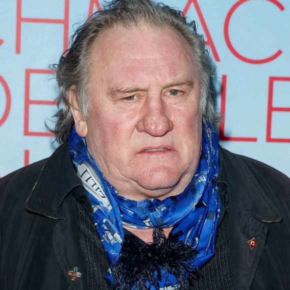 Avec sa soeur Élisabeth, Gérard Depardieu produit son premier 45 tour intitulé "Jalouse"

Gérard Depardieu à la première du film  "he Taste of Small Things" à Berlin le 12 janvier 2023.