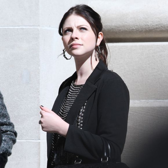 Michelle Trachtenberg sur le tournage de "Gossip Girl" à New York, le 11 octobre 2012.

Photo : Fameflynet / Bestimage