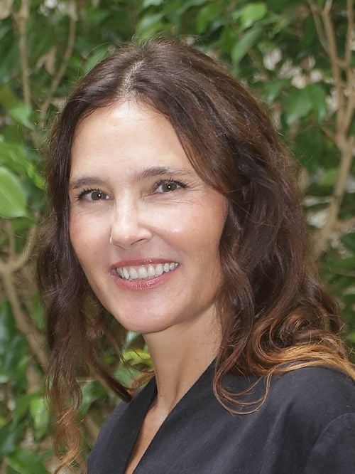 Virginie Ledoyen sur Arié Elmaleh : "C'est agréable de pouvoir avoir un rapport apaisé avec le père de ses enfants quand on ne vit plus avec"