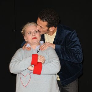 Isabelle Nanty et Vincent Dedienne à l'avant-première du film "Je ne suis pas un héros" à UGC Bercy à Paris le 7 novembre 2023.

© Coadic Guirec / Bestimage