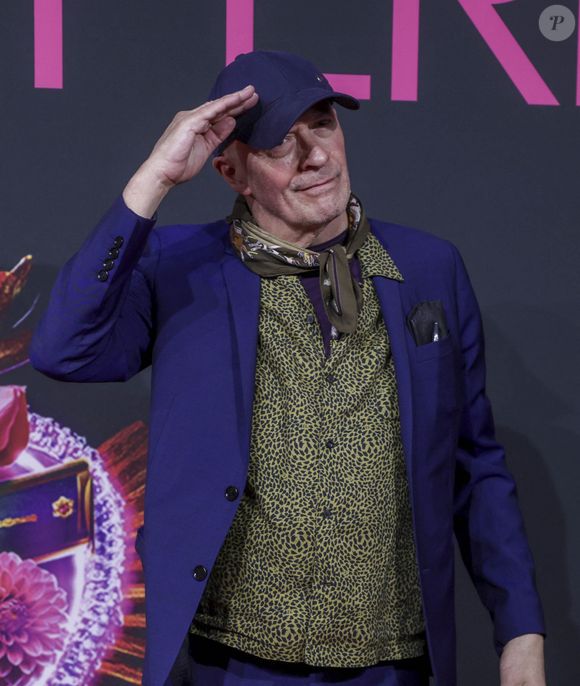 Le réalisateur Jacques Audiard au photocall de la première du film Emilia Perez à Mexico le 15 janvier 2025 (Agence / Bestimage).