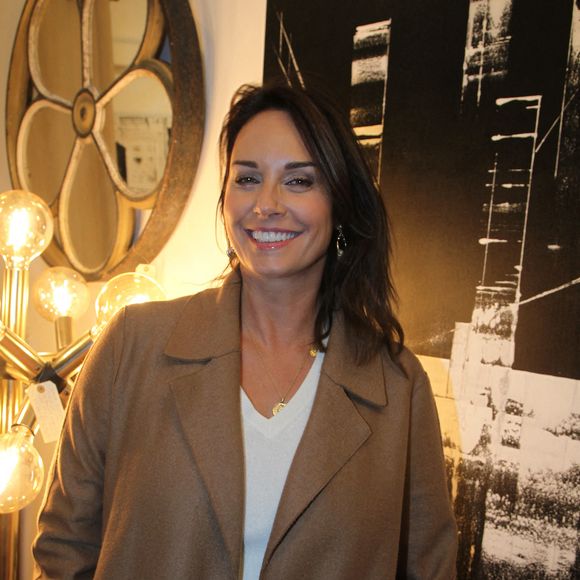 Exclusif - Julia Vignali - Soirée du 100ème anniversaire du Marché Biron sur le thème Brésilien aux Puces de Saint-Ouen le 25 septembre 2025.  © Philippe Baldini/Bestimage