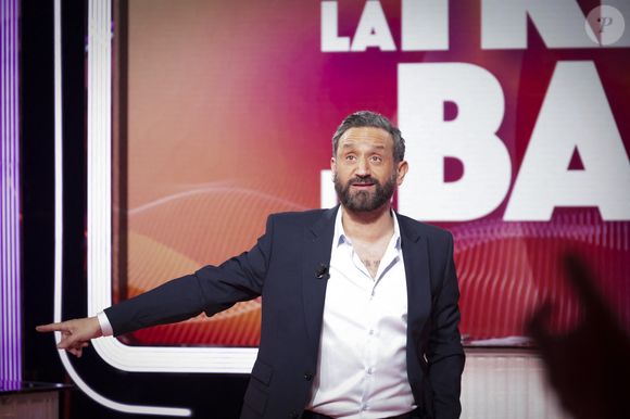 Exclusif - Cyril Hanouna, sur le plateau de l’émission « TPMP » présentée par C.Hanouna et diffusée en direct sur Youtube et sur toutes les box (SFR, FREE, MyCanal etc), Paris, France, le 04 mars 2025. © Jack Tribeca / Bestimage