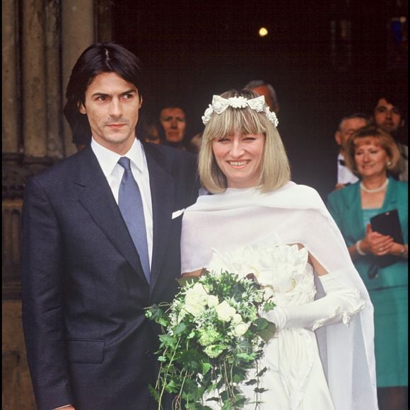 Archives - Christine Bravo, le jour de son mariage avec Philippe Brunel. AGENCE / BESTIMAGE