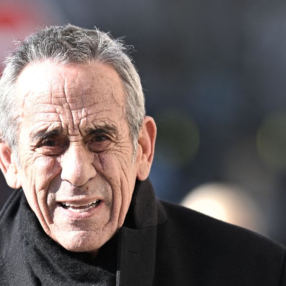 Venu évoquer la situation dramatique à Gaza, Thierry Ardisson a alors pris la parole… 

L'animateur Thierry Ardisson arrive au Conseil d'Etat, qui examine le bien-fondé des requêtes déposées par les chaînes C8 et NRJ12 contre les décisions de l'Arcom, qui les obligeront à disparaître du paysage de la TNT dans deux semaines, à Paris, France, le 14 février 2025. Photo by Eliot Blondet/ABACAPRESS.COM