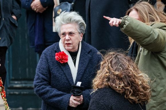 Françoise Laborde, la soeur de la défunte - Arrivées aux obsèques de C.Laborde en l’église Saint-Roch à Paris, le 6 février 2025. Décédée le 28 janvier 2025 à l'âge de 73 ans, l'ancienne présentatrice météo de TF1 (1988 - 2017) était atteinte de la maladie neurodégénérative à corps de Lewy.
© Jacovides - Moreau / Bestimage