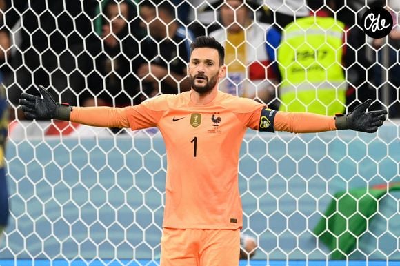 Hugo Lloris au match de football de quart de finale opposant la France à l’Angleterre lors de la coupe du Monde (FIFA 2022) au stade Al Bayt à Al Khor au Qatar, le 10 décembre 2022. La France a gagné 2-1. © Philippe Perusseau/Bestimage