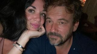 "Pour toujours avec toi" : Stéphane Hénon s'est marié à plus de 10 000 km de la France, les photos de la cérémonie partagées