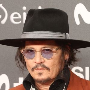 Johnny Depp assiste à la première de 'Modi, Three Days On The Wing Of Madness' lors du 72ème Festival International du Film de San Sebastian au Palais Kursaal le 24 septembre 2024 à San Sebastian, Espagne. Photo by Jesus Briones/GTres/ABACAPRESS.COM