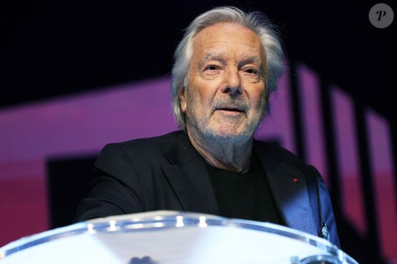 L'acteur Pierre Arditi inaugure "Le Petit Théâtre de Nivelle" comprenant une salle qui porte son nom le 2 décembre 2024. © Claude Dubourg / Bestimage