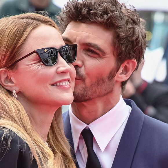 18 mai 2026, Cannes, France : Virginie Efira et Niels Schneider assistent au tapis rouge de ''L'Inconnue'' au 79ème Festival de Cannes. Crédit photo : Marco Barada