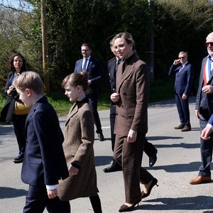 Le prince Albert II de Monaco, La princesse Charlène de Monaco, La princesse Gabriella de Monaco, comtesse de Carladès, Le prince Jacques de Monaco, marquis des Baux lors d'une visite à Plévenon, Côtes-d'Armor le 9 avril 2025.

© Dominique Jacovides / Bestimage