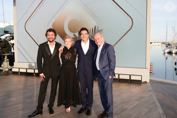 Exclusif - Bertrand Chameroy, Patrick Cohen, Anne-Elisabeth Lemoine, Pierre Lescure sur le plateau de l'émission "C à vous" lors du 78ème Festival International du Film de Cannes, France, le 14 mai 2025. © Jack Tribeca/Bestimage