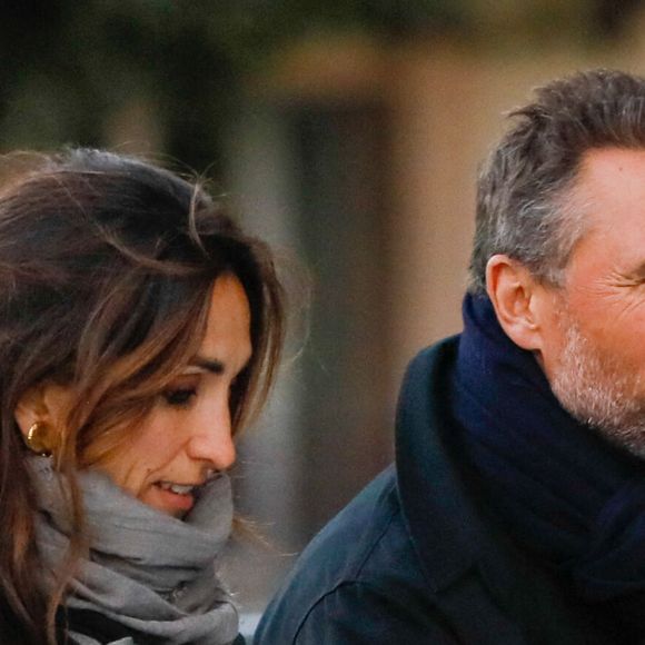 Alexandre Brasseur et sa compagne Isabelle Regourd - Hommage à Charlotte Valandrey en l'église Saint François-Xavier, à Paris, le 6 octobre 2022. 

© Christophe Clovis/Bestimage