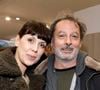 Le couple a choisi un accompagnement précoce.

Christophe Alévêque et sa compagne Serena Reinaldi - Salon du livre de Paris porte de Versailles le 14 mars 2019. © Cédric Perrin/Bestimage