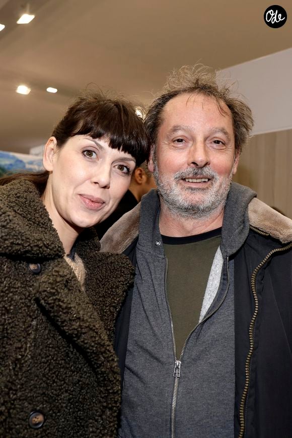 Le couple a choisi un accompagnement précoce.

Christophe Alévêque et sa compagne Serena Reinaldi - Salon du livre de Paris porte de Versailles le 14 mars 2019. © Cédric Perrin/Bestimage