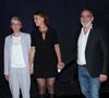 Muriel Robin s’est rendue à la générale de la pièce On va tous être d'accord… ou pas, co-écrite par Anne Le Nen
Exclusif - Les co-auteurs de la pièce : Anne Le Nen, Marie Bô et Vincent Azé - Générale de la Pièce "On va tous être d'accord… ou pas " au théâtre Lepic à Paris le 6 Mai 2025. © Bertrand Rindoff/Bestimage