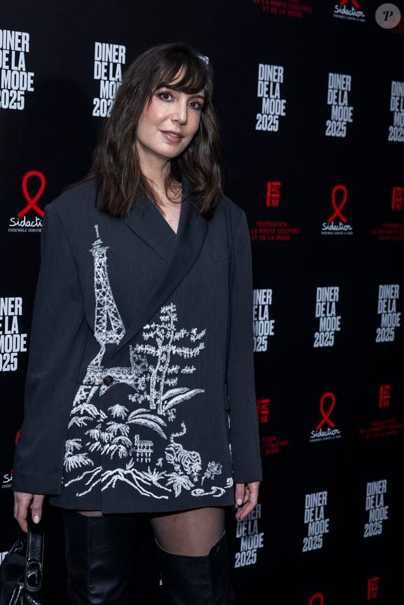 Ce trouble, qui touche plus de 8 millions de Français, reste largement sous-estimée.

Nora Hamzawi au photocall du 22ème dîner de la mode pour le Sidaction à Paris le 30 janvier 2025.
© Olivier Borde / Bestimage