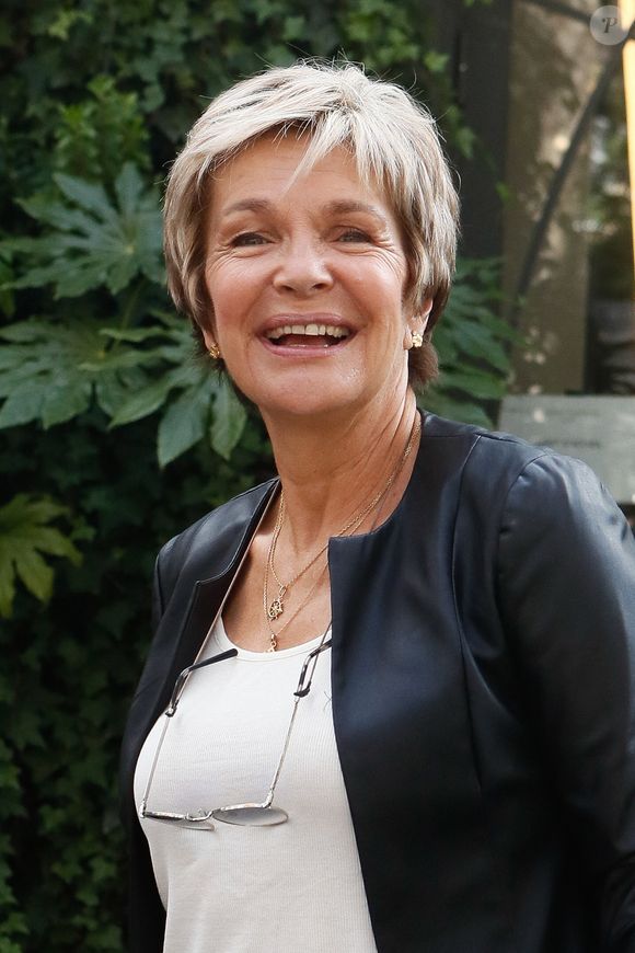 Véronique Jannot - Arrivées à l'enregistrement de l'émission "Vivement Dimanche" présentée par M. Drucker et qui sera diffusée le 15 octobre 2023 sur France 3, au studio Gabriel à Paris, France, le 3 octobre 2023. © Christophe Clovis/Bestimage